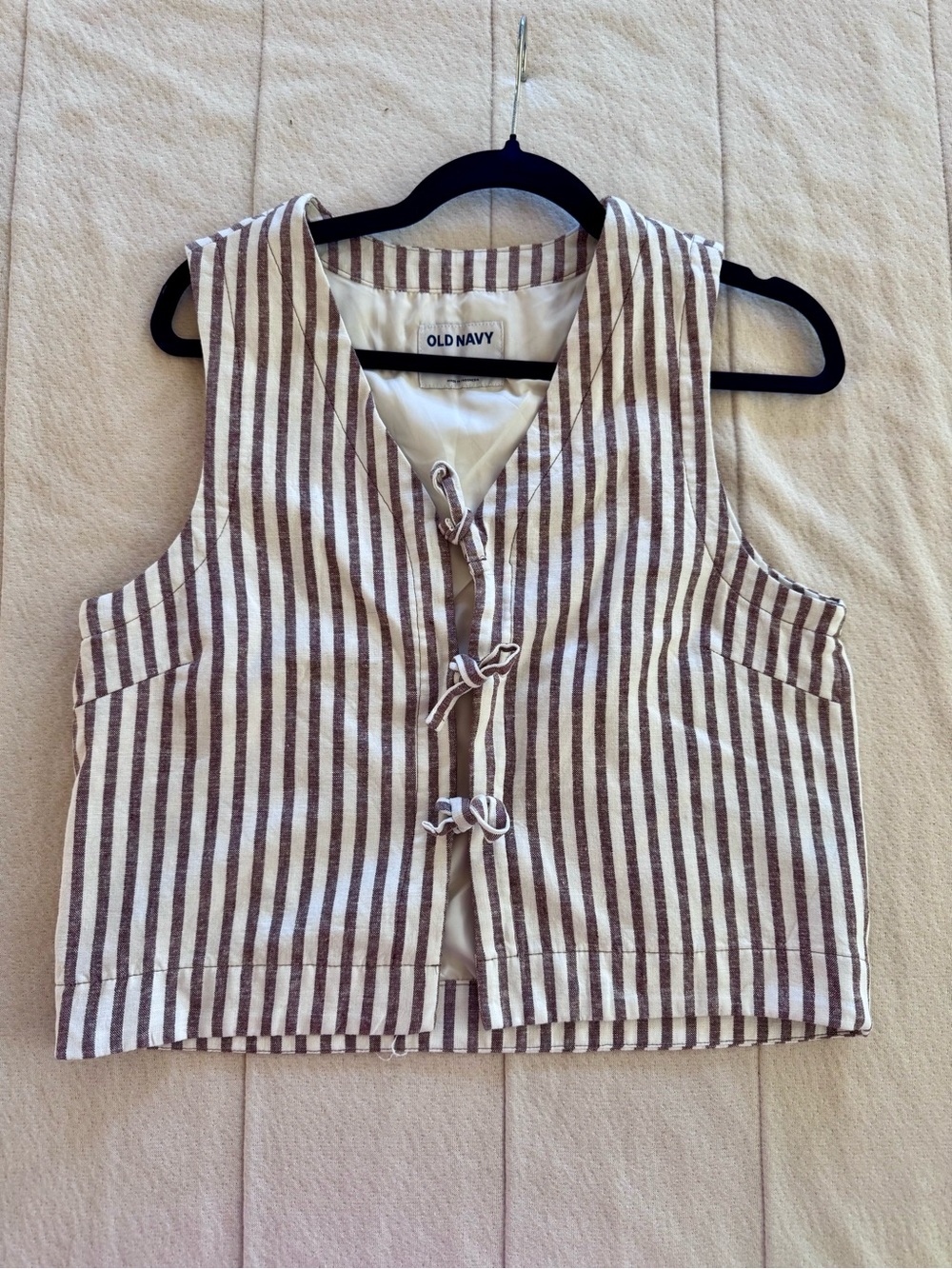 Old Navy Brown and White Striped Tie-Front Tank Vest - Like New